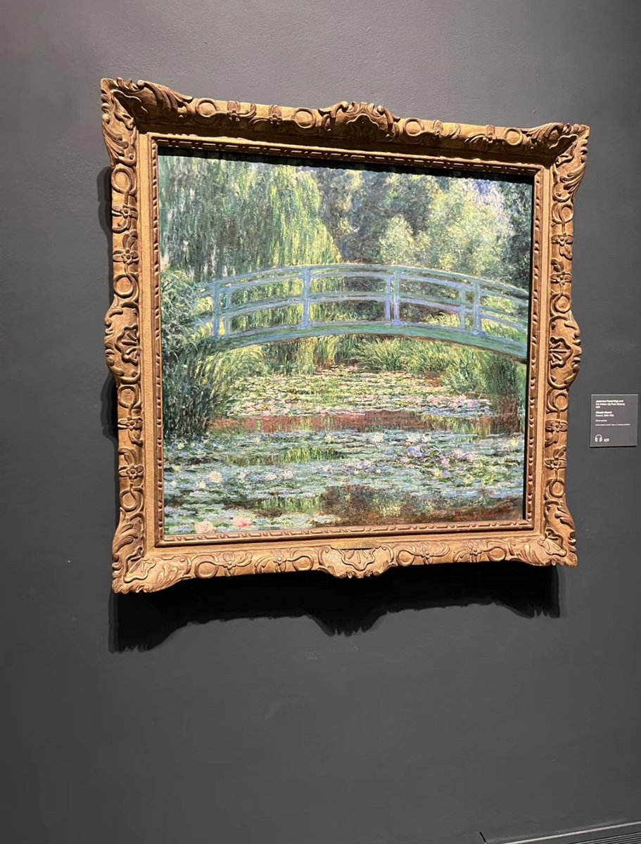 At the Philadelphia Museum of Art, finally see an authentic copy of  Van Gogh's'Sunflowers
#VanGogh #PhiladelphiaMuseumofArt