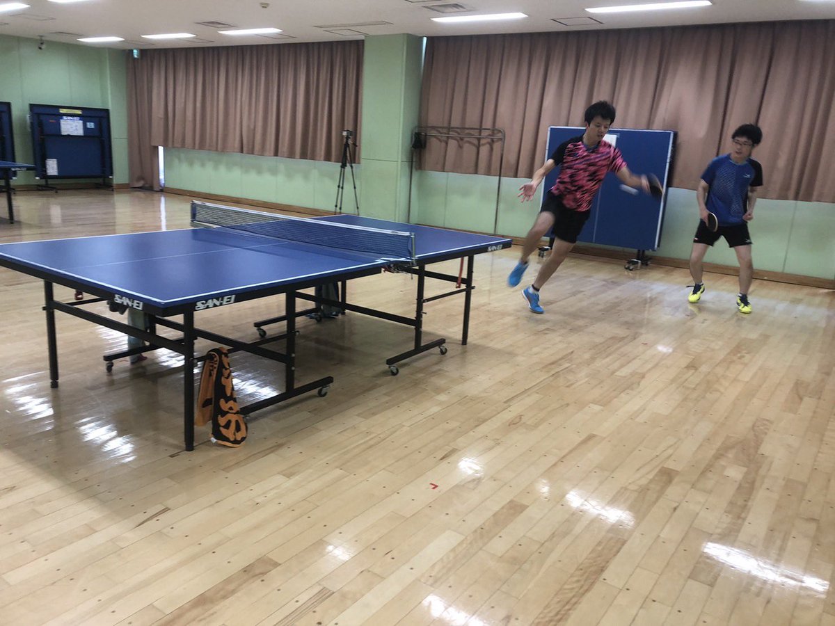 Tafutaku_pst's tweet image. 9/18練習メモ
テーマ:本質を見よう

場所とメンバーの予定が奇跡的にマッチして急遽開催
お隣りのクラブさんも一部混ざって練習

何事も原理原則の下に成り立っているけども、卓球もその一部

どれだけその法則性を掴んで、自分のモノとして落とし込めるかがポイント

#ProStyle
#玉川台区民センター