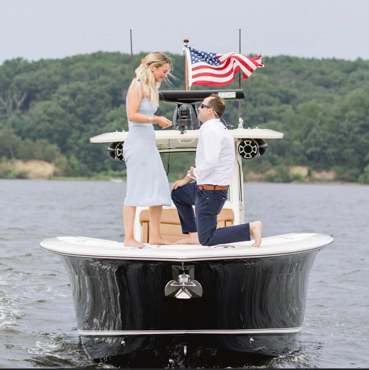 ScoutBoatsInc's tweet photo. This might be the best proposal we’ve ever seen, what do you think? Congratulations @mcardozo1! 💙
-
#teamscoutboats #scoutboats #centerconsolesonly #dualconsoles #fishing #boating https://t.co/8JoT57EJbV