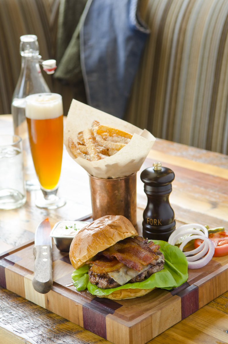 boisefork's tweet photo. Happy National Cheeseburger Day! And what a glorious day it is. Did you know that cheeseburgers were originally introduced in the 1920s and have been a fan favorite for people ever since! #LoyalToLocal https://t.co/h4Ee855lYC