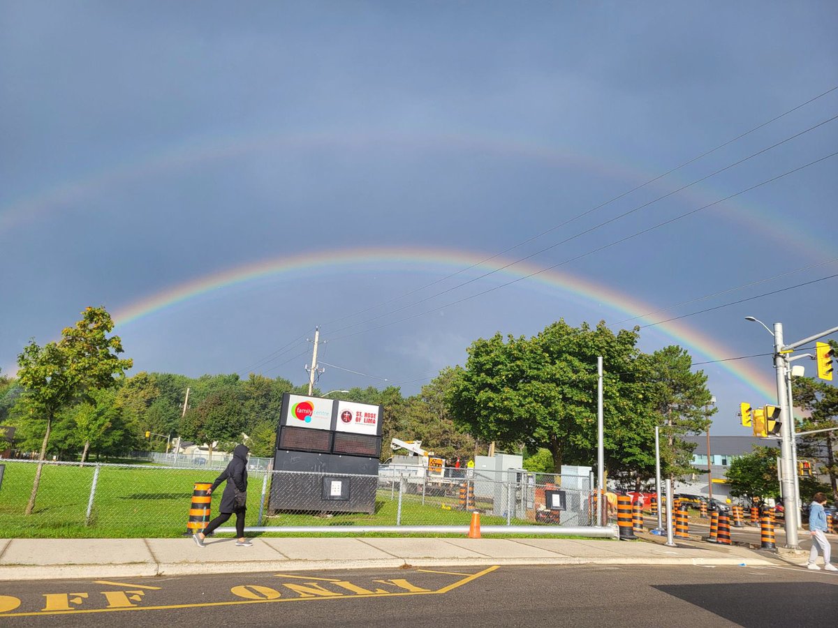 SaintRoseLDCSB's tweet photo. What a wonderful way to start our day! @LDCSB https://t.co/iWQKYLqpWj