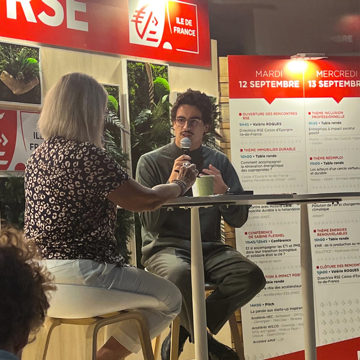 WILCO_startup's tweet image. WILCO était invité par @CE_iledefrance, partenaire ETI &amp;amp; Grands Groupes, sur son stand au salon #PRODURABLE . 🎯 Eric Vaysset, CEO de WILCO, a prit la parole, accompagné par 6 startups accélérées à impact #environnemental. De riches échanges autour de l'#économie plus #durable.