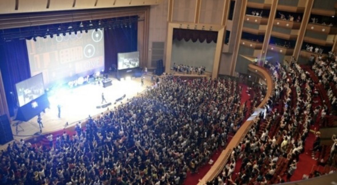 MOA_0425's tweet image. 경희대학교 평화의전당 3층 시야..