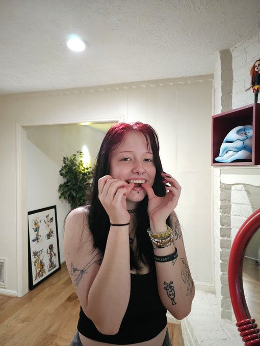 Bts from this weekends shoot! https://t.co/K8AMZKKZbK