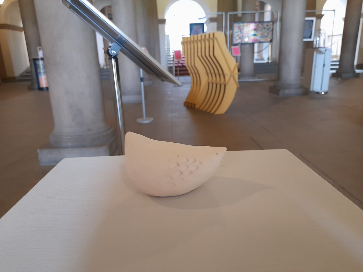 Yorkshire & Humber Visual Arts Network (@yvanetwork) on Twitter photo You can still go and enjoy the <a href="/ArtWorksTogeth1/">ArtWorks Together</a> exhibition until this Sunday in South Yorkshire! ✨
We are pleased to share a spotlight on one of the exhibitors, Emma Anderson, and her ceramics, clay making, pots and sculptures!
yvan.org.uk/artist-spotlig… You can still go and enjoy the <a href="/ArtWorksTogeth1/">ArtWorks Together</a> exhibition until this Sunday in South Yorkshire! ✨
We are pleased to share a spotlight on one of the exhibitors, Emma Anderson, and her ceramics, clay making, pots and sculptures!
yvan.org.uk/artist-spotlig…