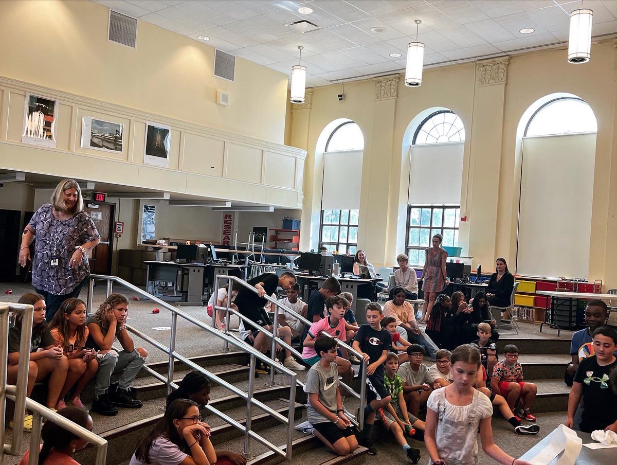 swsd_whs's tweet photo. 📣 The Renaissance Pep Rally: fun, teamwork, and a little friendly competition 📣
🏆All of last week, Mrs. Z &amp; Mrs. Richer challenged our students to win some prizes, learn about the Renaissance program,  and feel some excitement for what’s to come! 🥇🥈🥉 https://t.co/OkfK5IdIxT