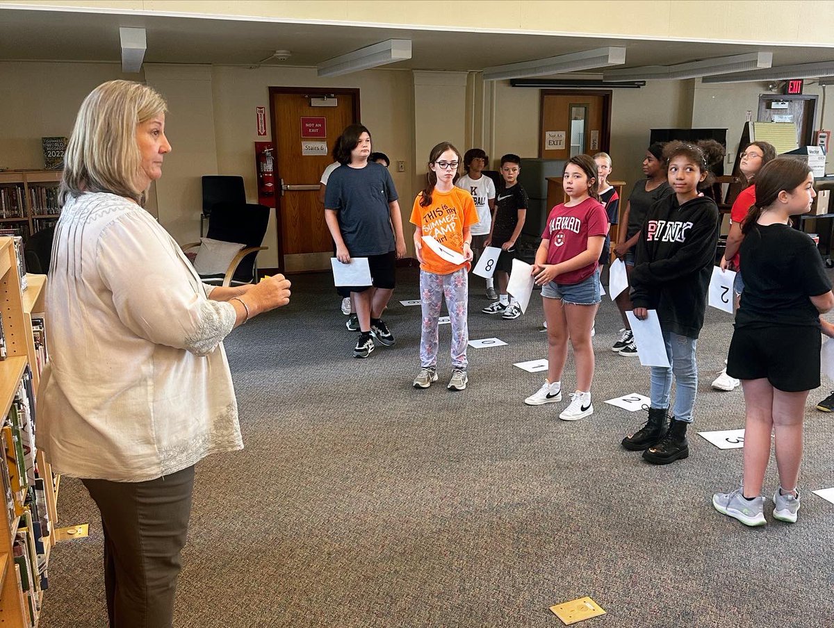 swsd_whs's tweet photo. 📣 The Renaissance Pep Rally: fun, teamwork, and a little friendly competition 📣
🏆All of last week, Mrs. Z &amp; Mrs. Richer challenged our students to win some prizes, learn about the Renaissance program,  and feel some excitement for what’s to come! 🥇🥈🥉 https://t.co/OkfK5IdIxT