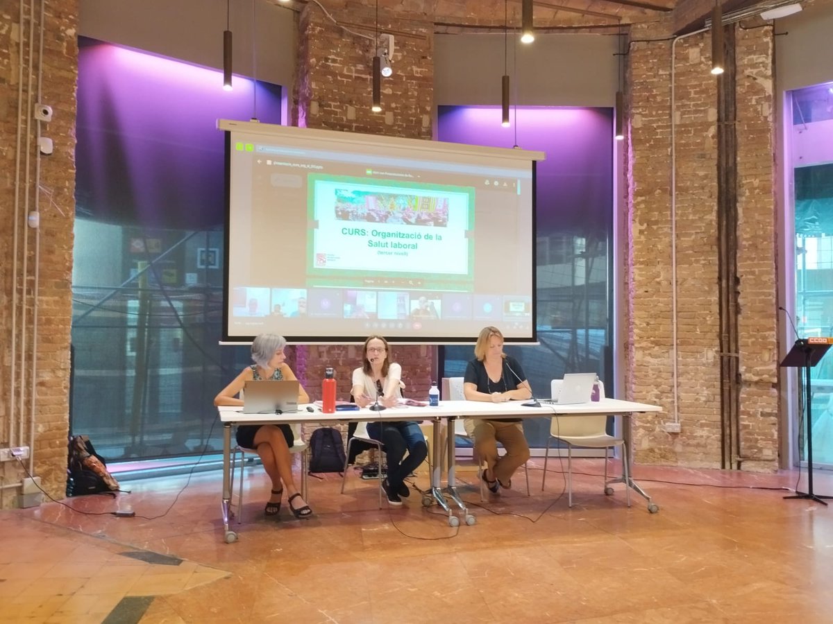 Avui hem presentat els continguts de la formació en salut laboral per a quadres sindicals. 

👩‍🎓👨‍🎓Seguim formant-nos per millorar la protecció de la salut de les persones treballadores.

<a href="/FormacioCCOO/">FormacioSindicalCCOO</a>
<a href="/ccoocatalunya/">CCOO de Catalunya</a>