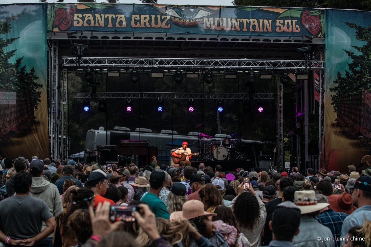 scmtnsolfest's tweet photo. Thank you!
Santa Cruz Mountain SOL Festival was amazing!
The music was incredible. The staff worked really hard and kept their spirits high.
Happy attendees. Happy artists. Happy crew.
So many great moments. A huge thank you to the community. 
We appreciate you Santa Cruz! https://t.co/pzrT2WowsY