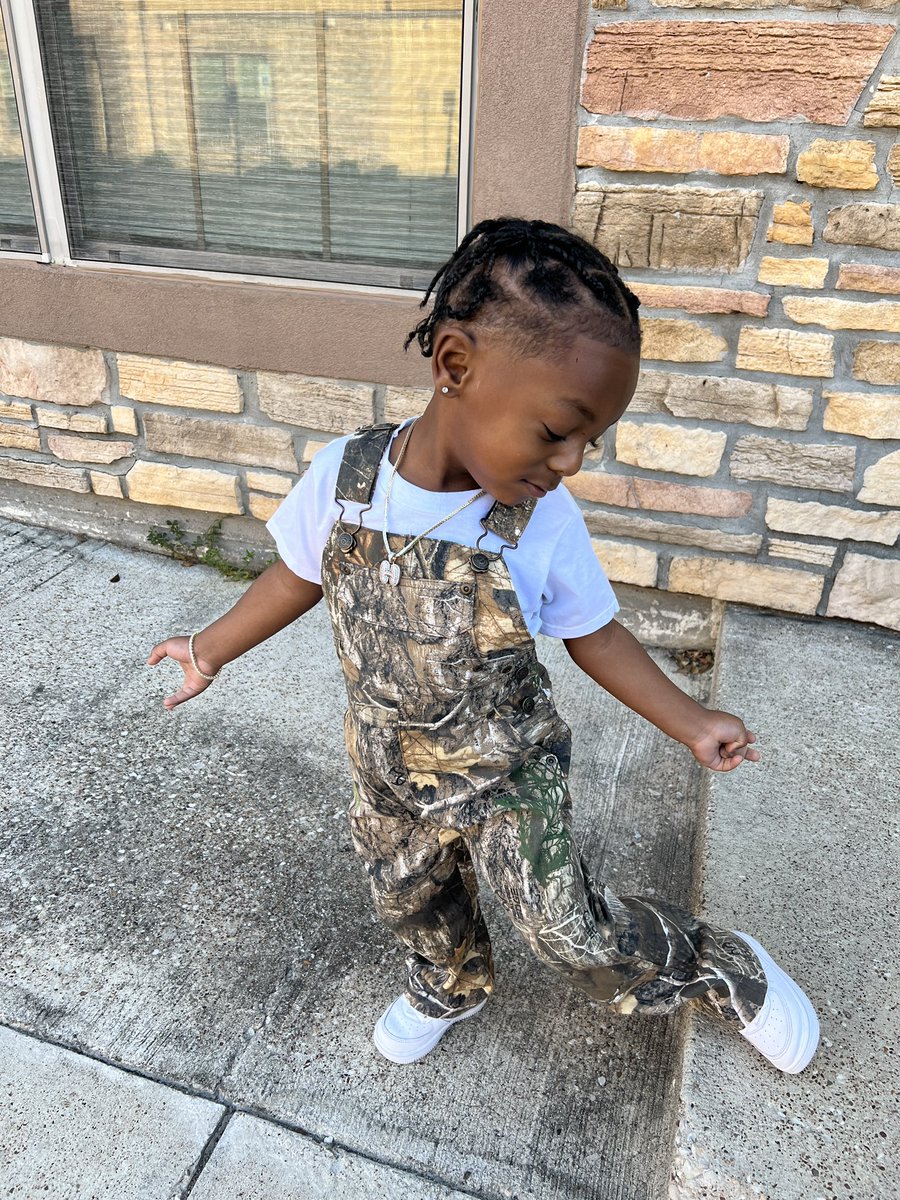 Haleyree's tweet photo. My handsome baby 🤎 https://t.co/KBAJVNH3Sr