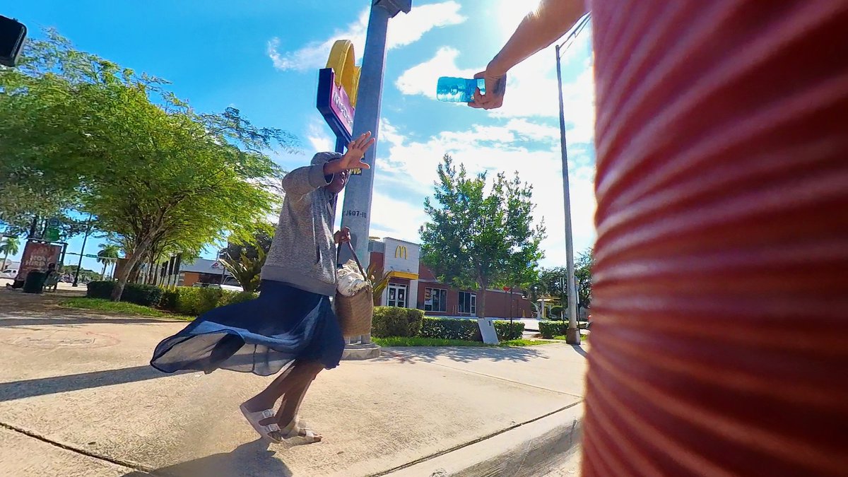 peruvianomike's tweet image. tiktok.com/@peruviandeliv… #mrbubble