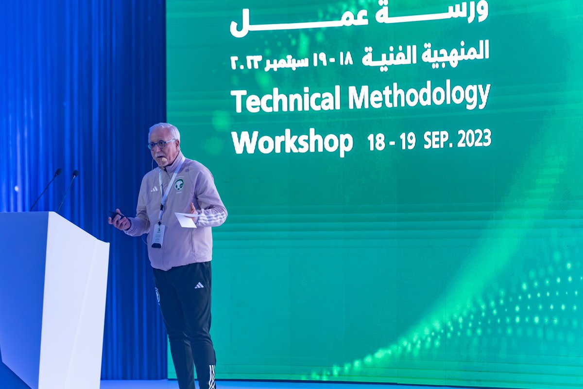 saudiFF's tweet photo. انطلاق المؤتمر الفني الثاني للمدربين والفنيين في المنتخبات والأندية والذي تقيمه الإدارة الفنية. 

🔗- https://t.co/kWf5yMRIDJ https://t.co/fzZsMglHIp