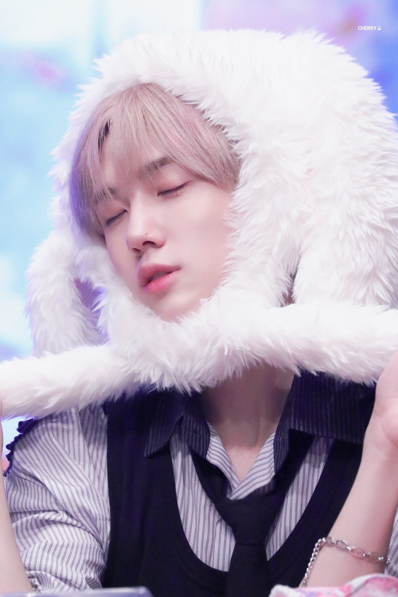 230917

#성민 #안성민 #SEONGMIN
#크래비티 #CRAVITY