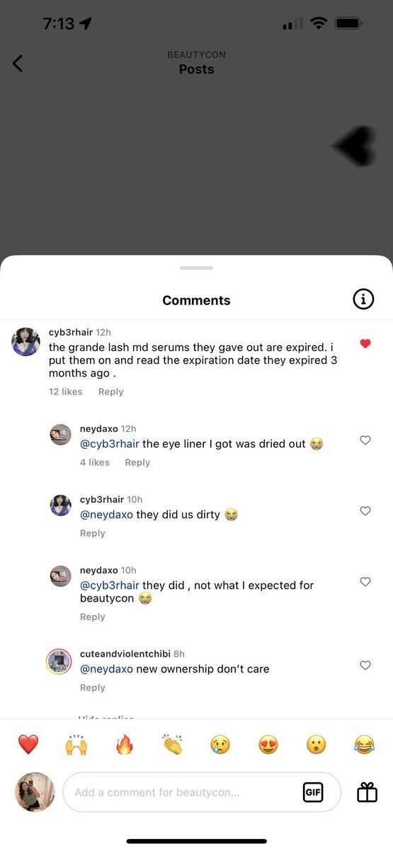 VivianGonzalez's tweet photo. Saw this comment last about the grande lash serums that were given in the VIP bags for @beautycon….. I was like now way. https://t.co/77qFWXP1C5