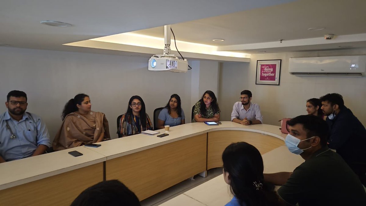 BapioTA's tweet photo. Excellent session hosted by Aakash Healthcare where Dr Siya Sharma  and Dr Sucheta did a session GMC good medical practice with interview practice https://t.co/vo6UswCWN6