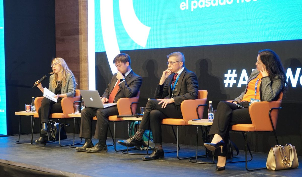AliciaAriasEcu's tweet photo. La mediación es una potente herramienta para casos complejos entre múltiples partes. Gracias por la invitación #ADRweek @lacamaradequito https://t.co/OZ1UqimSpR