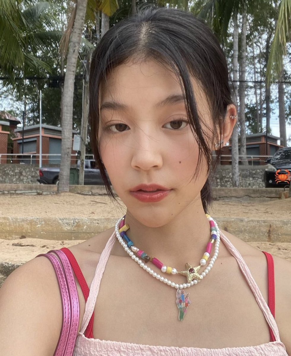 jsmtjyygyjbbjb's tweet photo. ชอบน้องใบปออะ เป็นคนที่มีเสน่ห์มากก https://t.co/D7sZv7ojbg