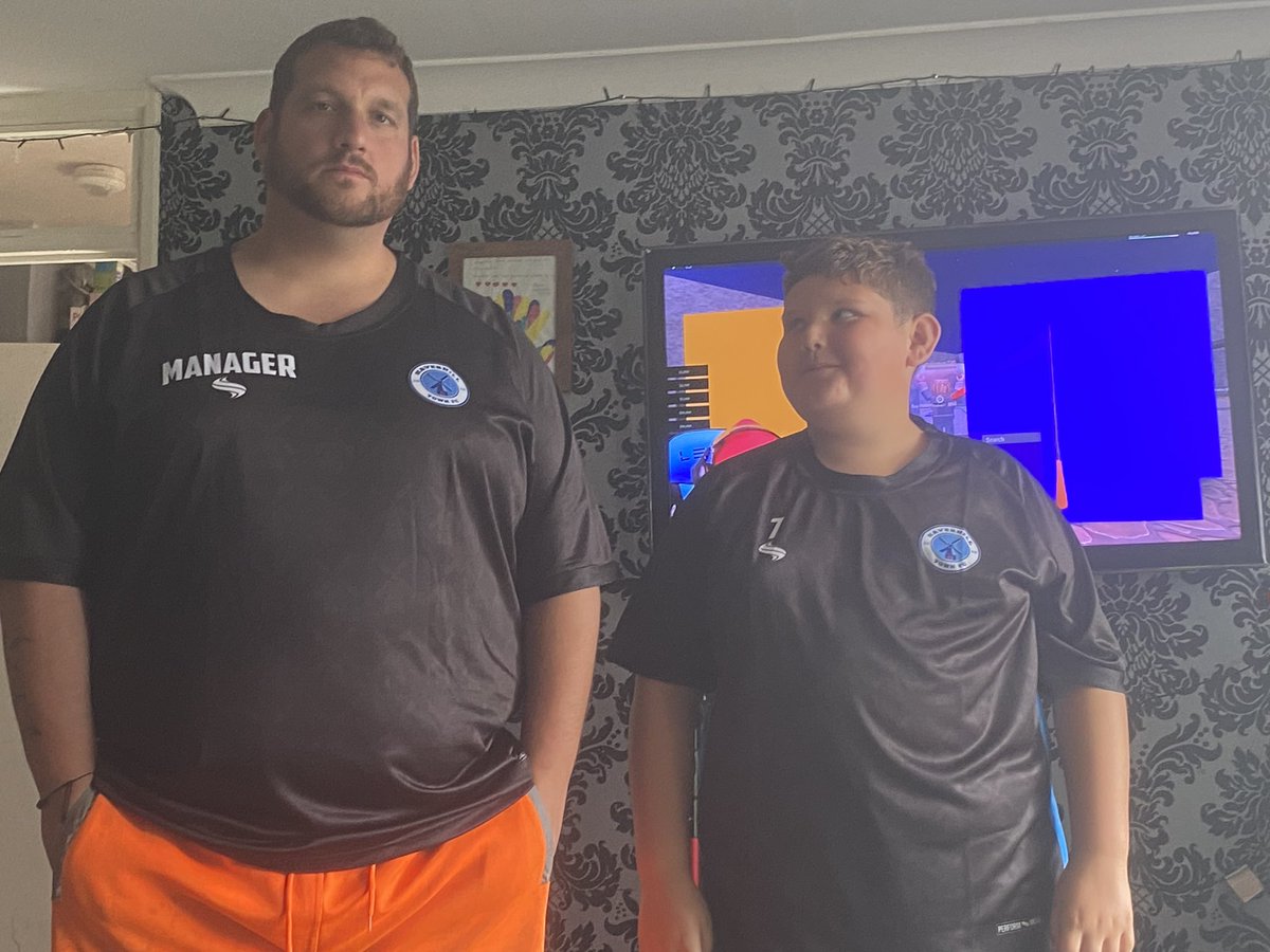 danpatten73's tweet photo. @S66Sportswear thanks Tom training tops are amazing buddy https://t.co/0gsuXFay9t