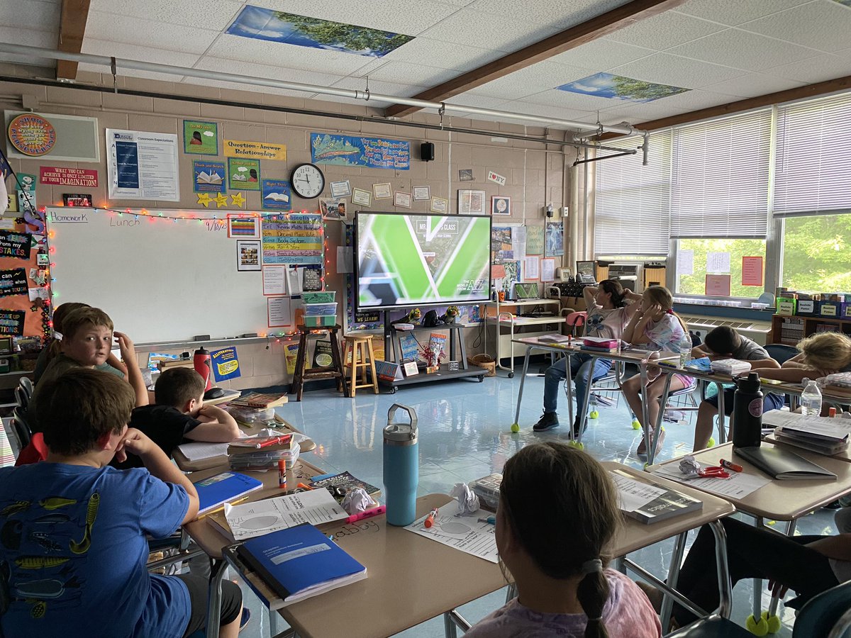 SukowAnne's tweet photo. Love watching @CarlAzuz in Sugar Grove, NC @bethel_school. We love the information we get and of course… the puns!! https://t.co/IlsM0TTLEL
