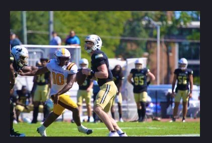BadmanBazzie's tweet photo. Week 3 D-Lineman of The Game - @_1pkizzle (1 sack, 2 TFLs, lots of pressures & QB hits) #DemoCrew🧨 https://t.co/Y8Q8JHCju9