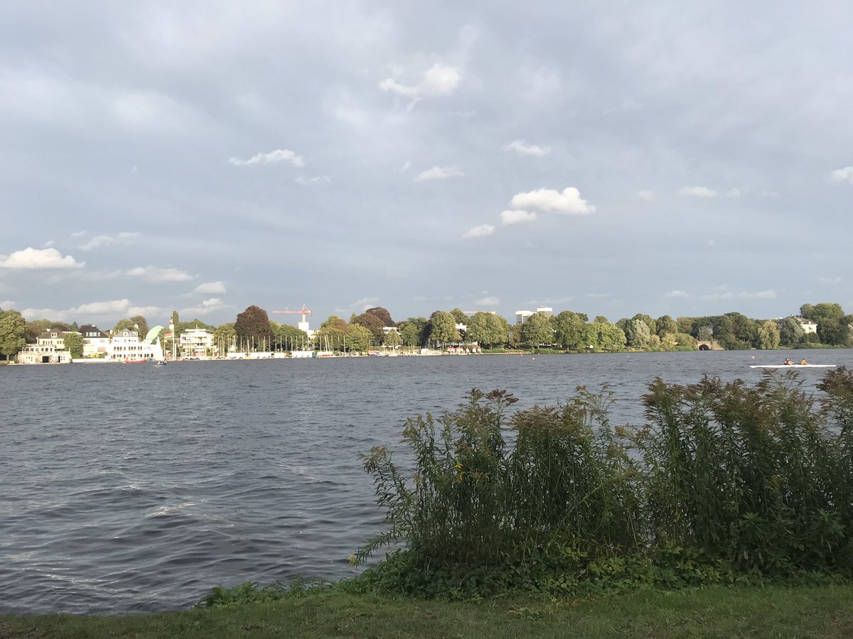 Daniela Lund tweet media