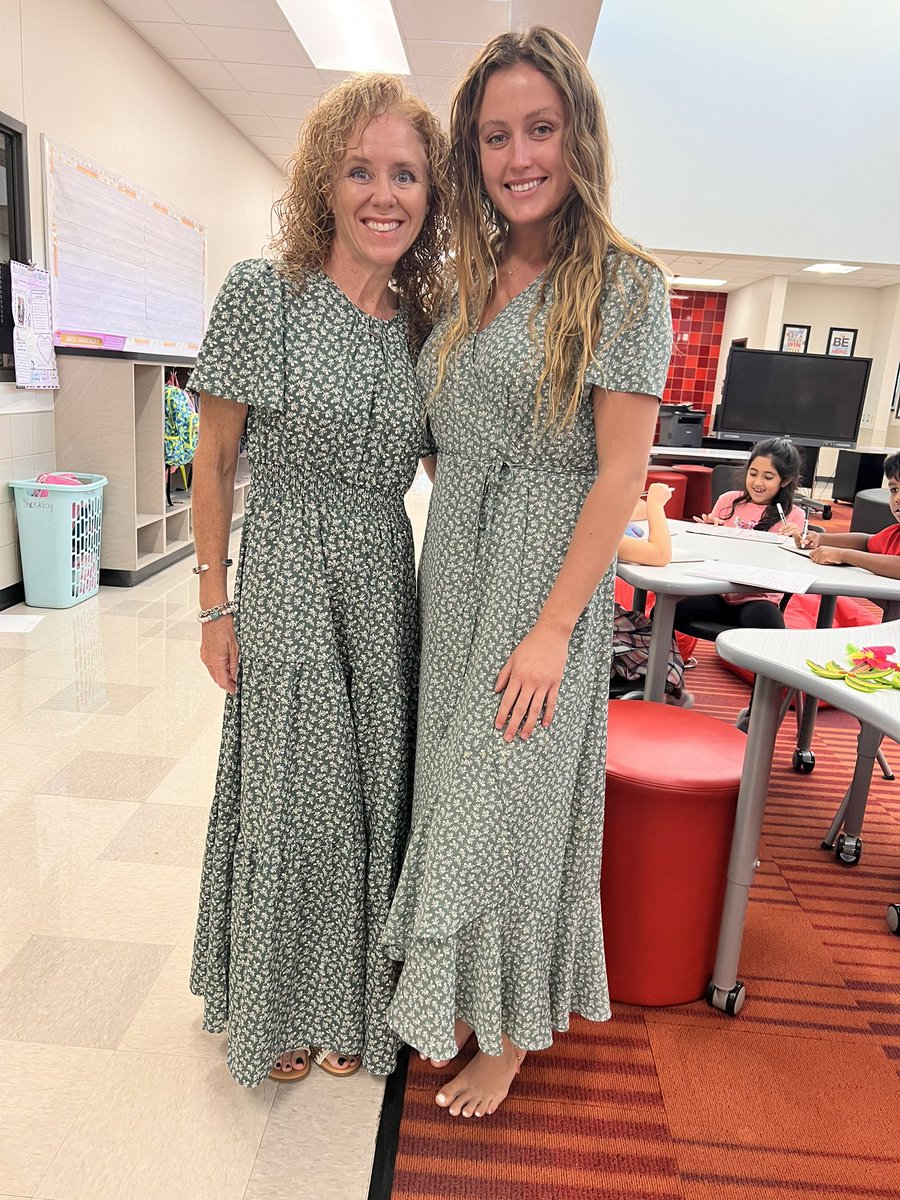 Jennifer Campbell tweet media