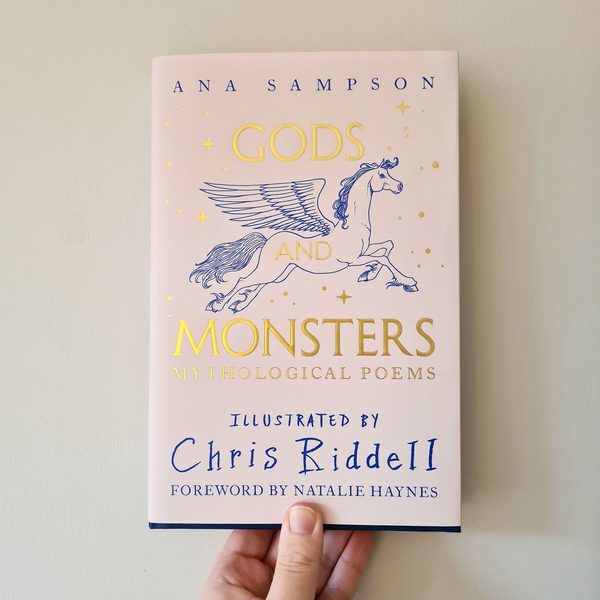 knittynudo's tweet photo. So pleased to be included in this gorgeous anthology from @panmacmillan and illustrated by the ever-wonderful @chrisriddell50 .

Look out for two pieces from me - one about the Morrigan and one about Norwegian trolls🏔I want to do so many things about trolls in the future🖤 https://t.co/PVIyQAEoXV