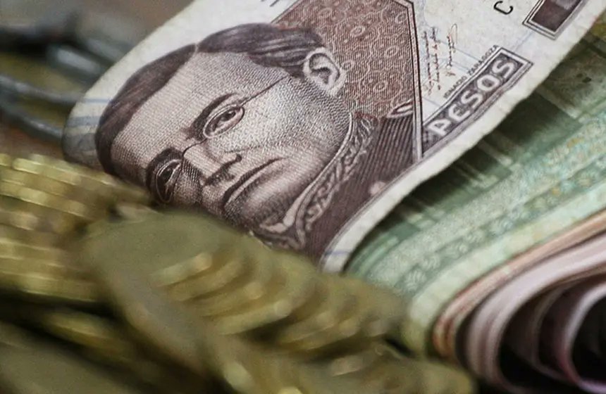 FortunayPoder's tweet image. #Destacadas l El Proyecto de Presupuesto de Egresos "no es prudente"; acrecienta riesgos para el próximo año y, sobre todo, para 2025: #CEESP
➡️ bitly.ws/V2I2