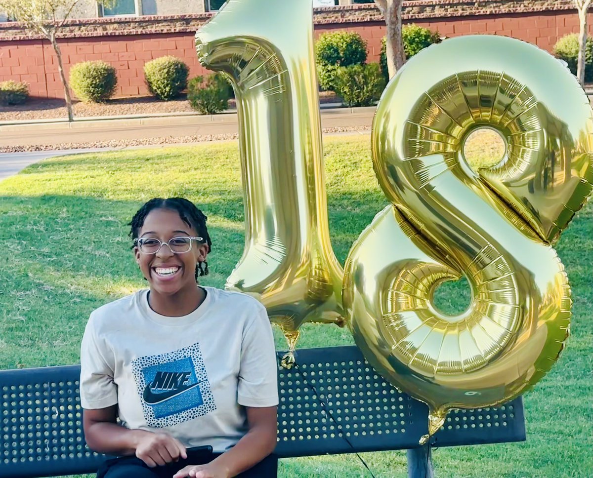 Prin_West's tweet photo. My WHY turns 18 today! Love you from infinity and beyond 🙏🏽❤️🏀 @Alana2022W https://t.co/Pa9jBk0Vh7