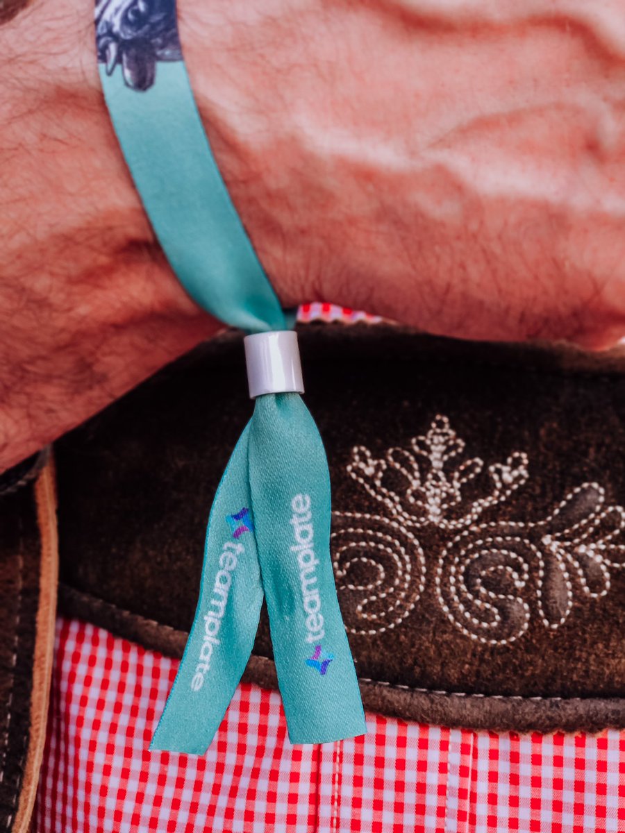 teamplatehq's tweet photo. Was für ein Abend! ✨ Ein großes Dankeschön an alle, die mit uns gefeiert haben. 🥳 Welcher Almauftrieb-Moment war euer Highlight? 💜 
#oktoberfest #almauftrieb2023 #wiesn #käferzelt #theresienwiese #münchen #party #p1 #throwback #tb #dankeschön https://t.co/Tf6mUfgeKx