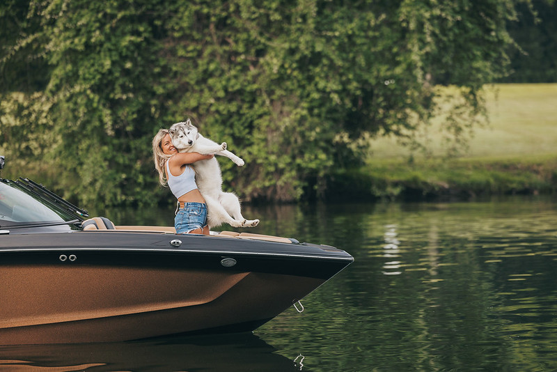 We can't get enough of our furry friends enjoying their #SeaDek! Share your adorable dog photos with us and let's spread the love for our four-legged companions. 🐾 @mcboatcompany 

#BoatingWithSeaDek #DogsLoveSeaDek #Flooring