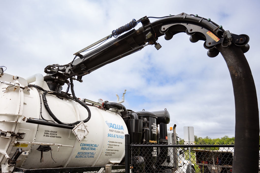 We'll bet you don't know how many feet of hose our trucks are equipped with for EVERY job!.

-- employees -- no guessing allowed! 😁

#pumpertruck #vactruck #vaccuumtruck #flushing #wastewater #sewer #wasterwatertreatment