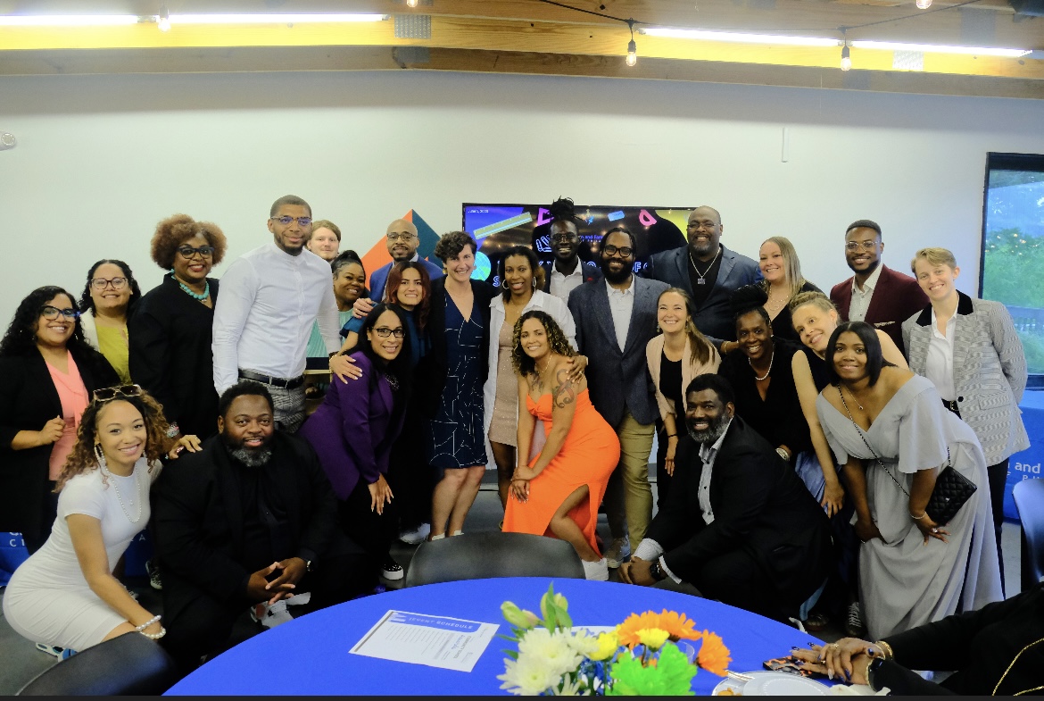 PHLfamilies's tweet image. It's Coordinator Appreciation Week! Join us in thanking #CommunitySchoolsPHL coordinators for their fantastic work to support students and school communities. From all of us at @PHLfamilies thank you so much — and know that we think #CoordinatorsRock all year long! 📚🏫