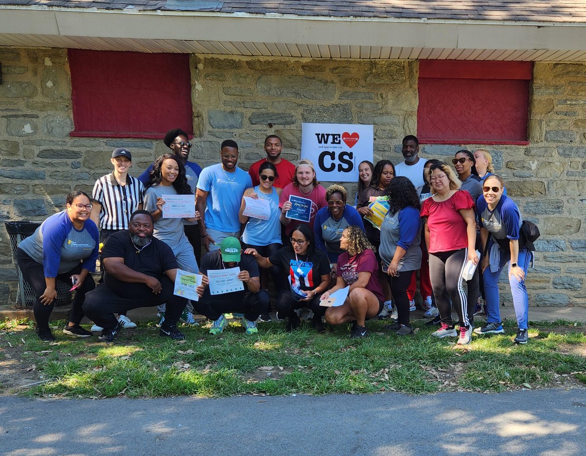 PHLfamilies's tweet image. It's Coordinator Appreciation Week! Join us in thanking #CommunitySchoolsPHL coordinators for their fantastic work to support students and school communities. From all of us at @PHLfamilies thank you so much — and know that we think #CoordinatorsRock all year long! 📚🏫