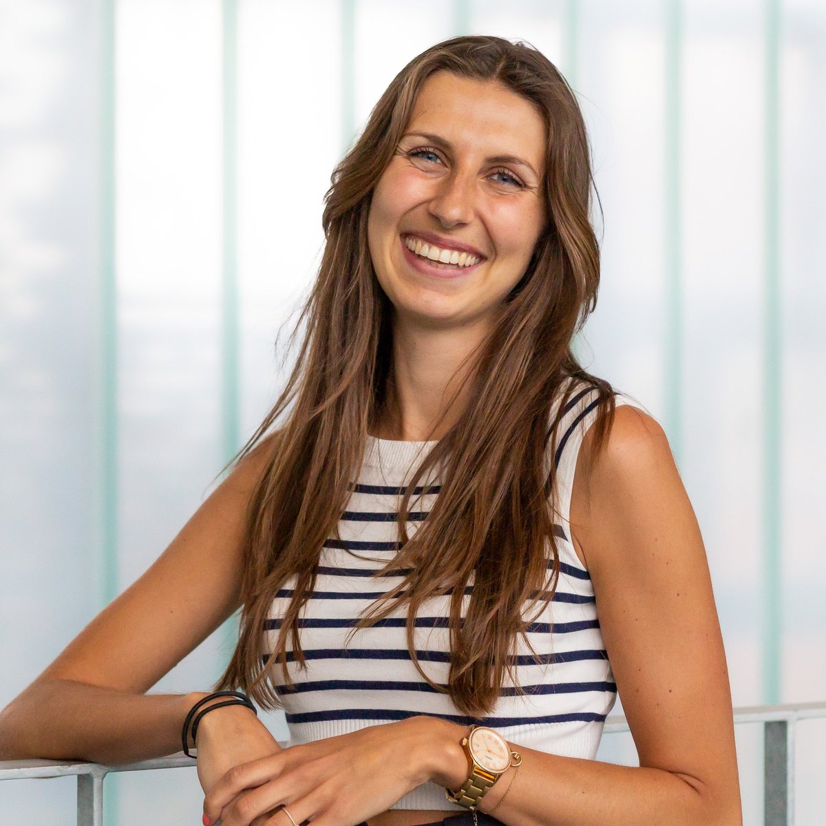 YSN_NeFCA's tweet photo. Member change &amp; new member spotlight:
After succesfully submitting and defending an outstanding PhD, it is time for @RobynVanherle to say farewell to YSN after being a member for 2 years. We thank you for being part of the committee and you will be greatly missed! (1/2) https://t.co/vx0juC9XJ4