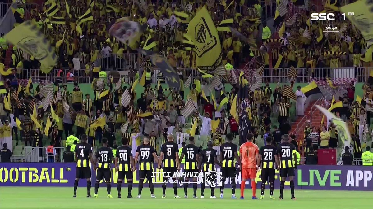 عمرو tweet media