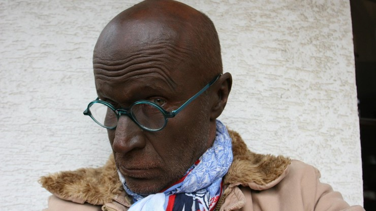 Z ostatniej chwili. Abu Ibn Abebe, to imigrant z Etiopii. Kupił polską wizę na straganie w Adis Abebie. Dzisiaj w TVN opowie o okolicznościach transakcji.