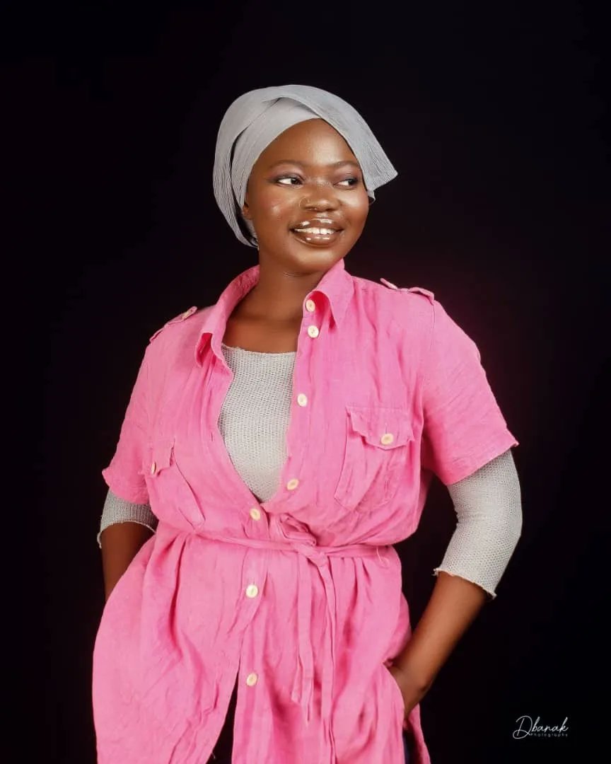 CaofTogo's tweet photo. Heureux jour de naissance à celle dont les mots sont aussi brillants que les étoiles dans le ciel !
Joyeux anniversaire Championne, et que l'avenir te réserve des triomphes encore plus glorieux.
#Caof
#birthdaygirl https://t.co/IJY1lbNT3q