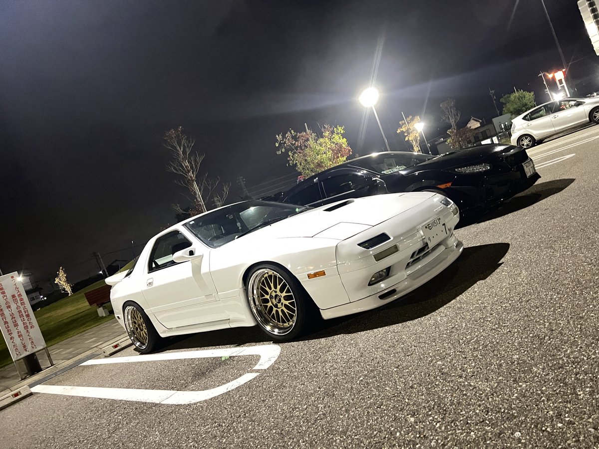 peypey199's tweet photo. 仕様変更しました！
夢のstance仕様出来ました！
かっこよくなって良かったです！BE CRAFT様かっこよく仕上げて頂きありがとうございます！皆さんどしどし集まりにお誘いください！
#FC3S #stance #USDM
#BBS #rebarrel #spiritracingshocks  #kspracingparts #totalrepaircolor #supernow #NITTO https://t.co/YyeateBXXL