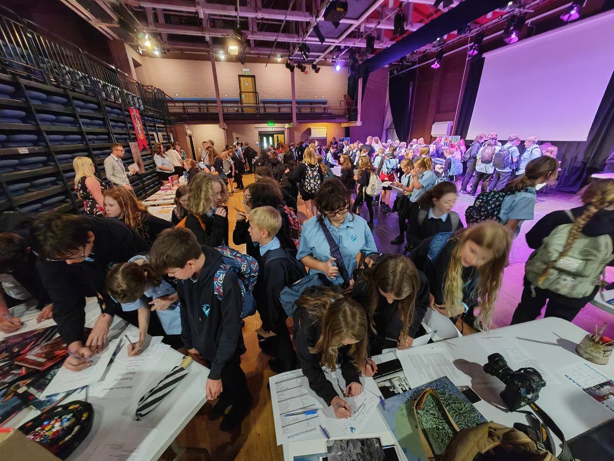 Pushing all the extra curricular in performing arts at the enrichment fair today <a href="/KEVICC/">King Edward VI Community College</a> with the new year 7.