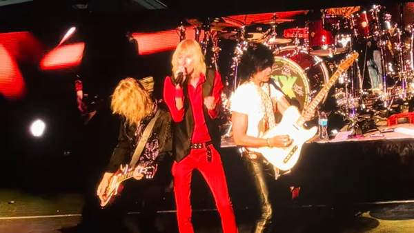 👋 See KIX reunite with former members at the band's final show last night metaledgemag.com/metal-wire/see…