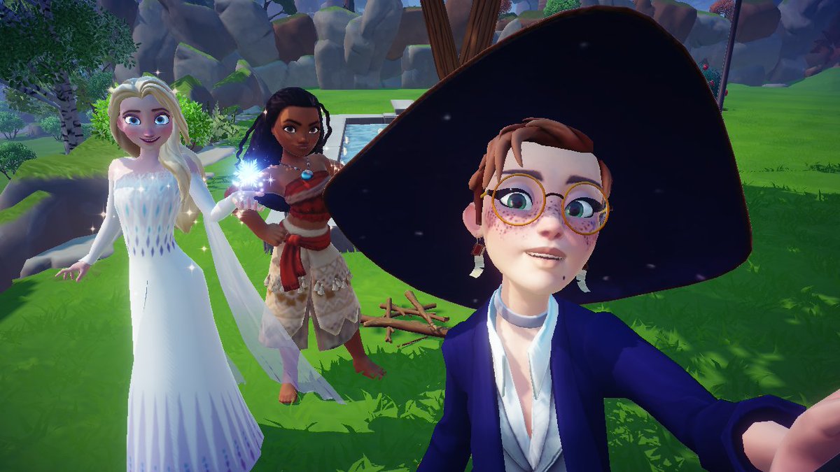 ✨ Teagan Dynise ✨
- Disney Based OC 
- Dreamlight Valley focused, with personal Headcanons
- They/Them 
- Panromantic, Greysexual 
- INFJ
- Capable of Magic
- Humble Ruler
- Mischievous, playful, sweet
- #DisneyRP #MVRP 
- No Lewd Please!