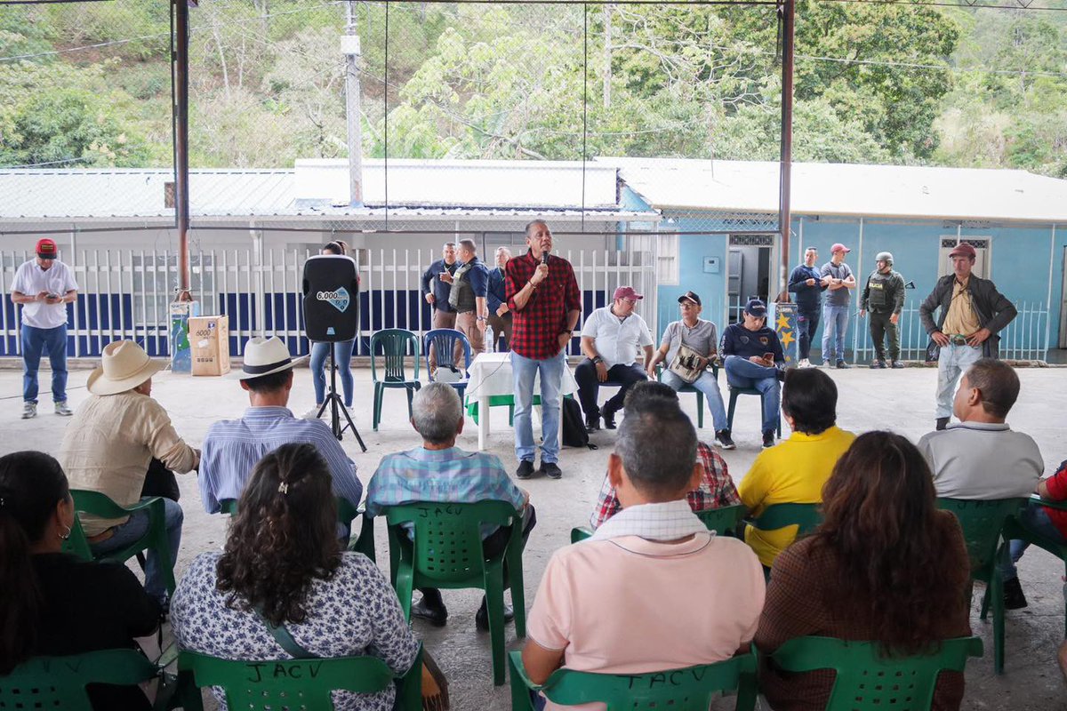 Estamos complacidos de entregar una gran noticia a los habitantes del Corregimiento de Vegalarga. Ya tenemos estudios Hidrológicos, hidráulicos y geotécnicos de detalle, con zonificación de amenazas, que incluyen el diseño de obras de mitigación en esta zona del municipio.