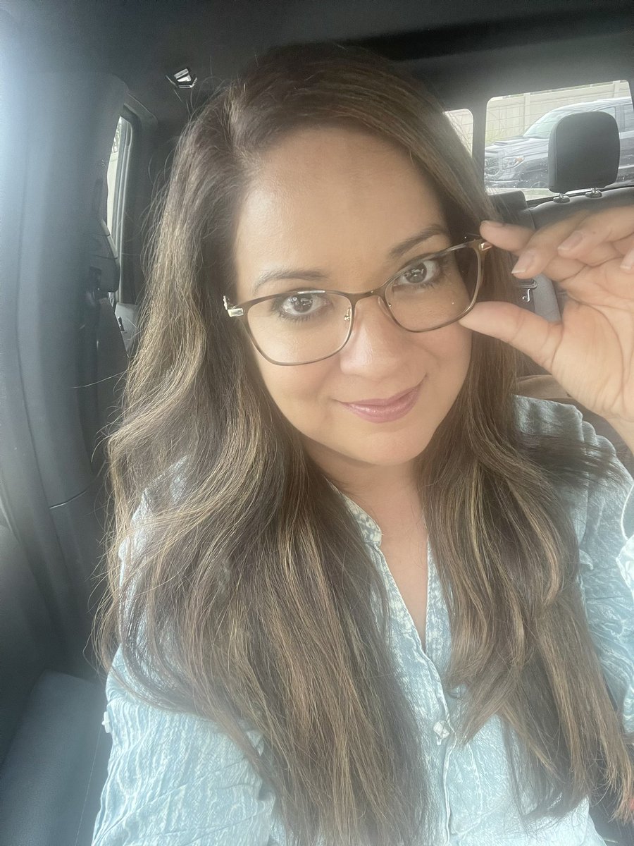 Adrienne4Merica's tweet photo. We should never take anyone or anything for granted. My family, my friends, my health and most definately, my sight is a real blessing.
#vision #positivemindset #GodIsGood #newlenses #LetsGoMonday https://t.co/YwgJkEMgOM