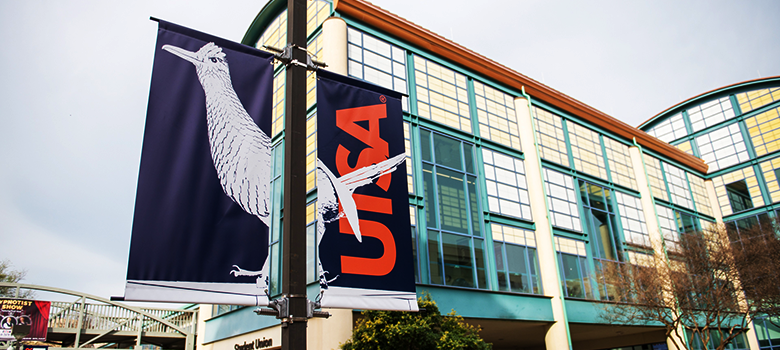 Great news! UTSA is freezing undergraduate resident tuition for next two years, keeping tuition at Fall 2021 rates. This move freezes tuition, mandatory academic fees, all academic-related general fees and college course fees.

Learn more: bit.ly/3rmcIQn

#UTSA