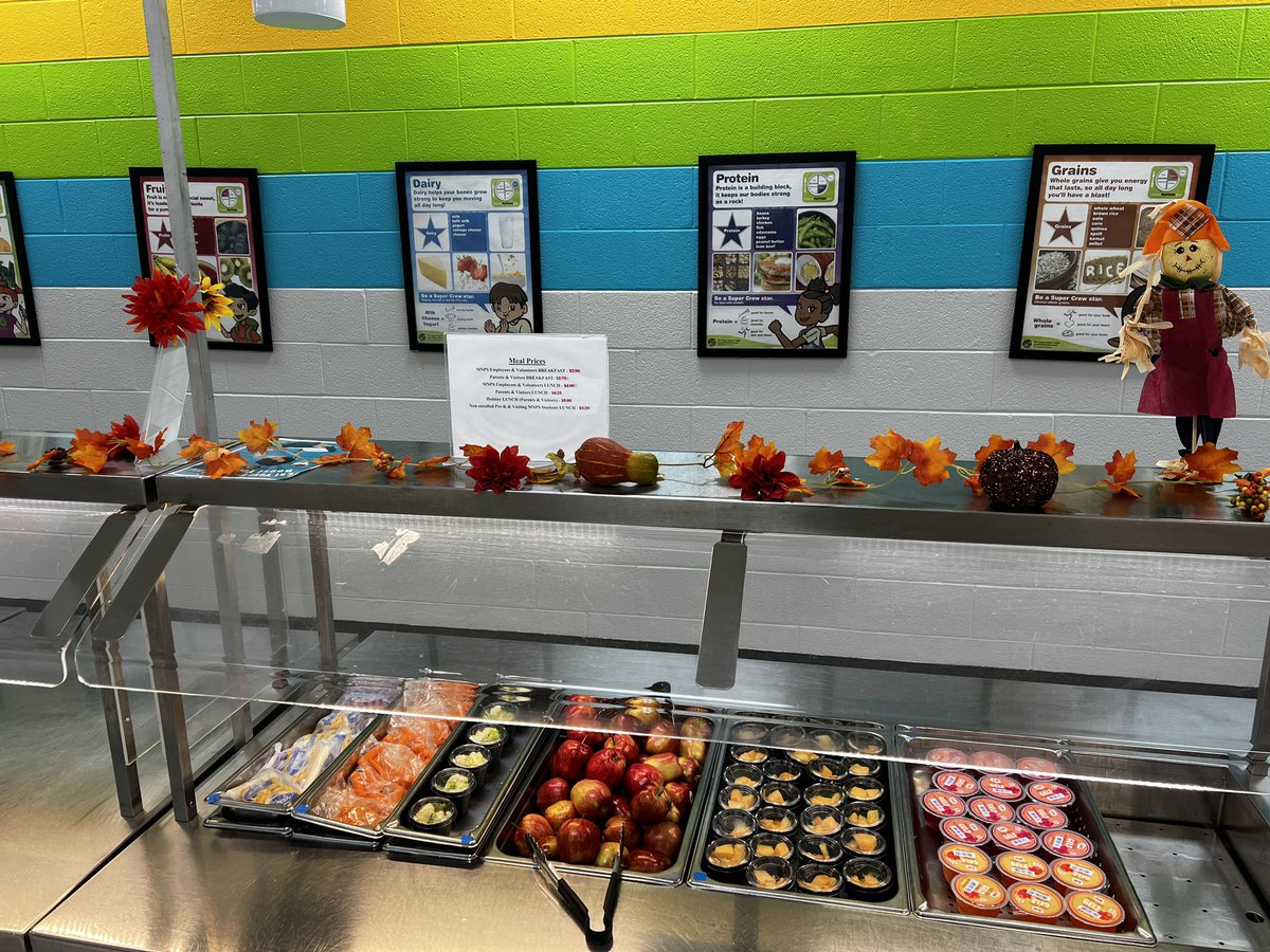 Ryan Yarnell (@mnpschefryan) on Twitter photo School Lunch is where the magic happens π€©π€© every single day when students eyes open wide in excitement to enjoy a meal served with a smile <a href="/JEMossES/">JE Moss Elementary</a> <a href="/MetroSchools/">Metro Schools</a> Keep up the good work team!! School Lunch is where the magic happens π€©π€© every single day when students eyes open wide in excitement to enjoy a meal served with a smile <a href="/JEMossES/">JE Moss Elementary</a> <a href="/MetroSchools/">Metro Schools</a> Keep up the good work team!!