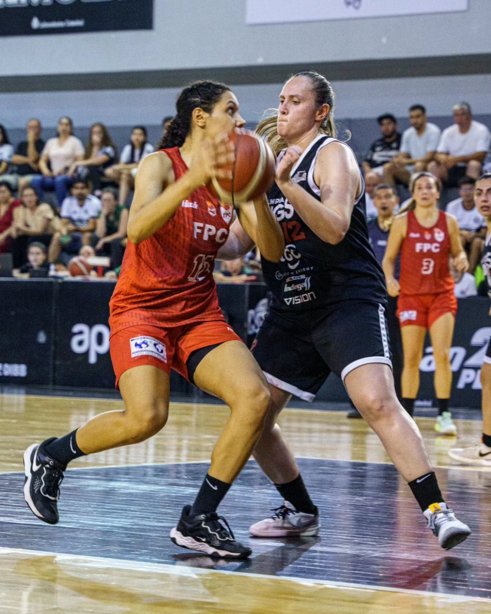 cpb_py's tweet photo. Primer partido de la Serie Final de la Liga Nacional De Clubes Femeninos ⛹️♀️
📸Algunas imágenes del encuentro
✅ Con la victoria de ayer, Félix Pérez Cardozo lidera la serie 1-0
#LasFinales 🏆
#LNCF 🔥 https://t.co/q9AUln0QQu