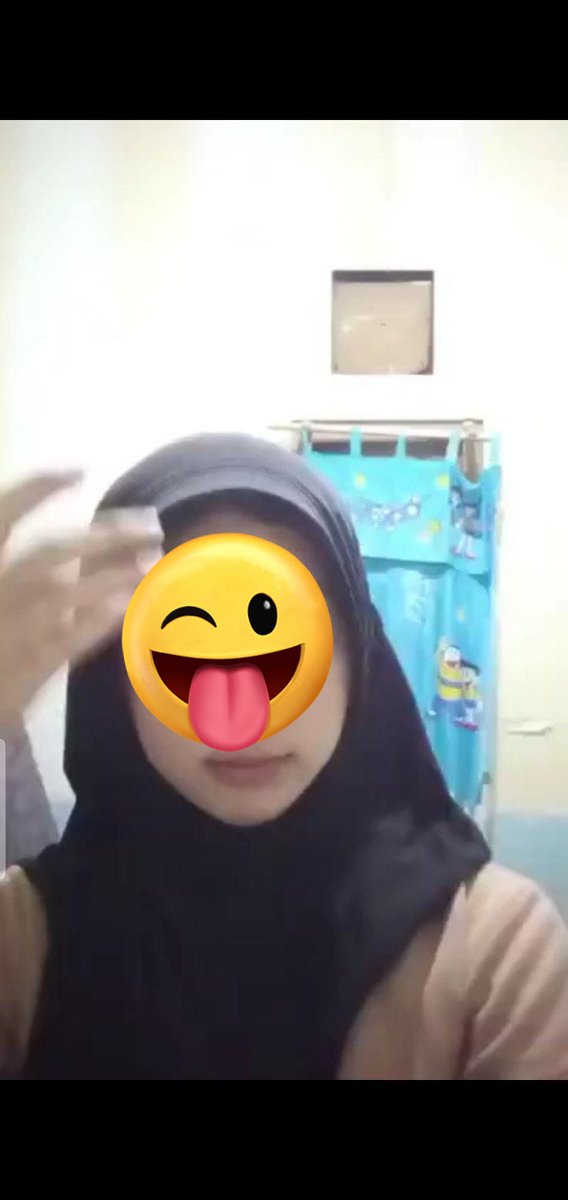 gufron_Abs's tweet photo. Tweaja ni Awek tudung vcs trusted fixed @saldanurnabila 
#vcsreal https://t.co/Phel9lYXNF