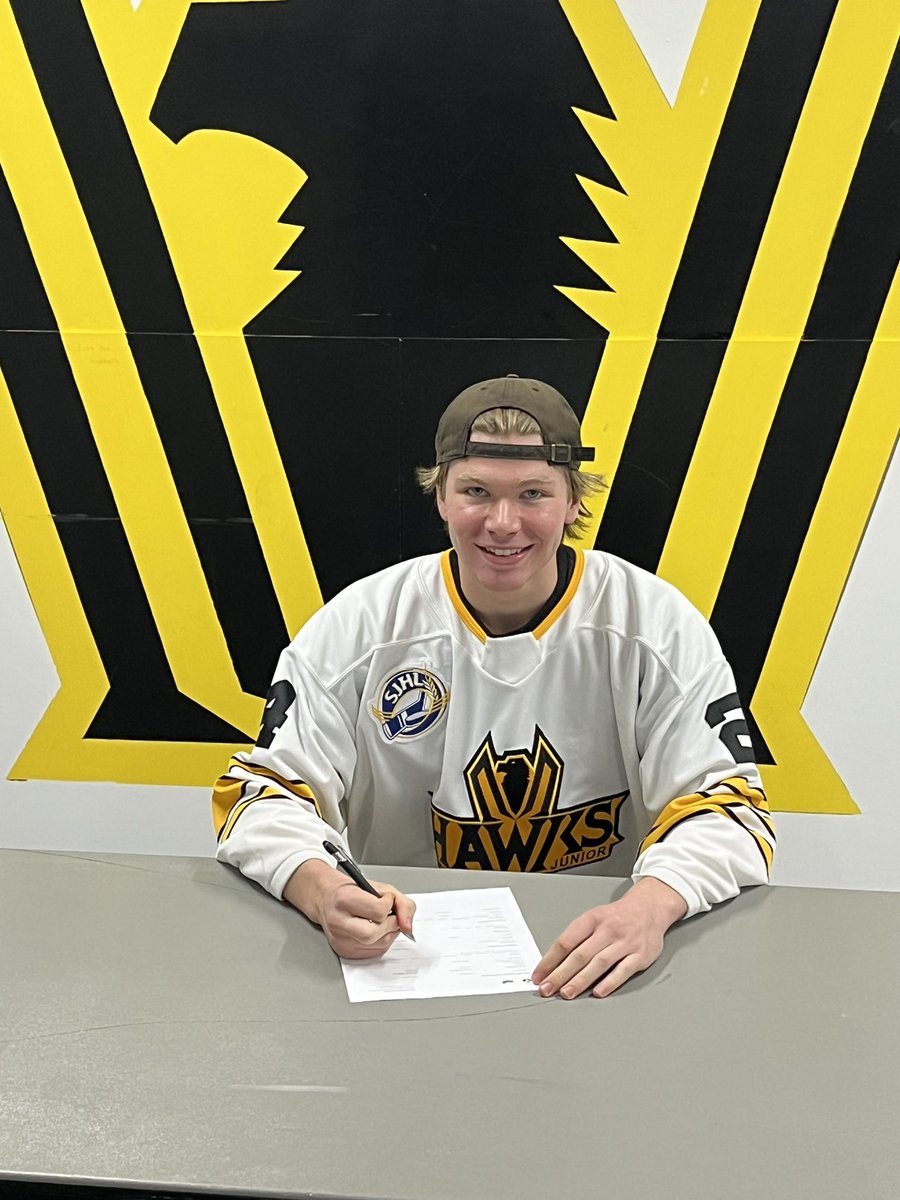 KevinKarky's tweet photo. Today Mason is a @SJHL_Hawks   He has an amazing billet family and a great organization and team around him. It’s an exiting new chapter in his hockey journey. Thx to everyone who helped him along the way. @IceExposure @saskcontacts https://t.co/J6NpKILibg