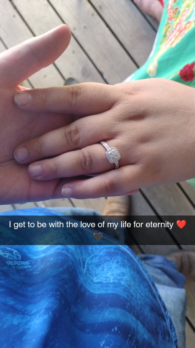 Vnmisgod's tweet photo. Getting married boy's https://t.co/7K8ut79y6Z
